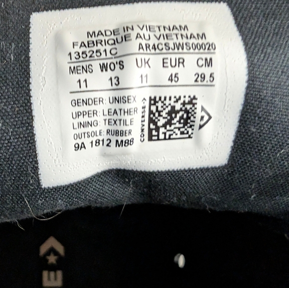 Converse Chuck Taylor Shoes All Star HighTop Black Leather 135251C Mens Size 11 - Picture 4 of 12